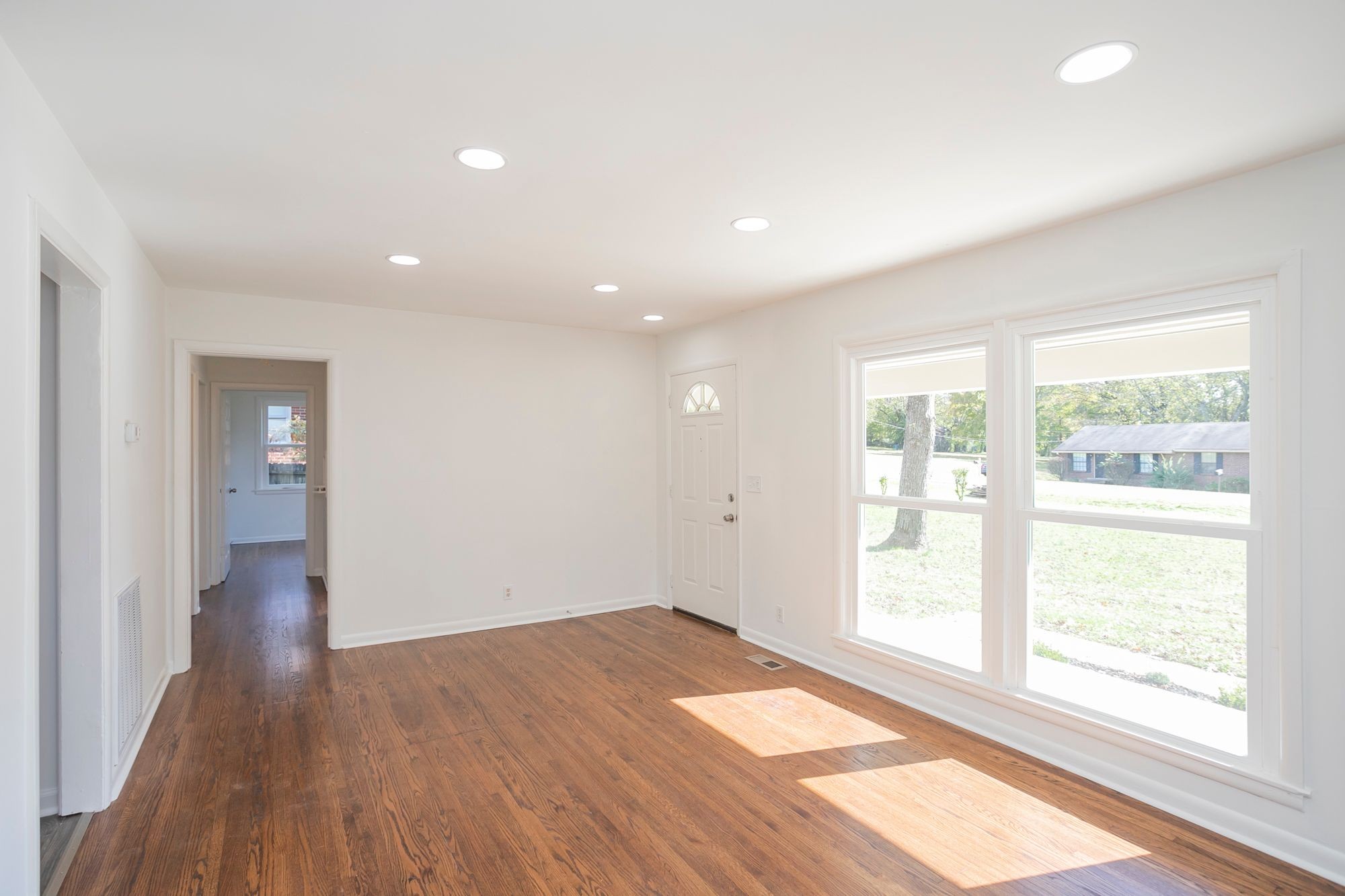 912 Allen Road Nashville, TN 37214 - Photo 5 of 29 Gallery Image 5
