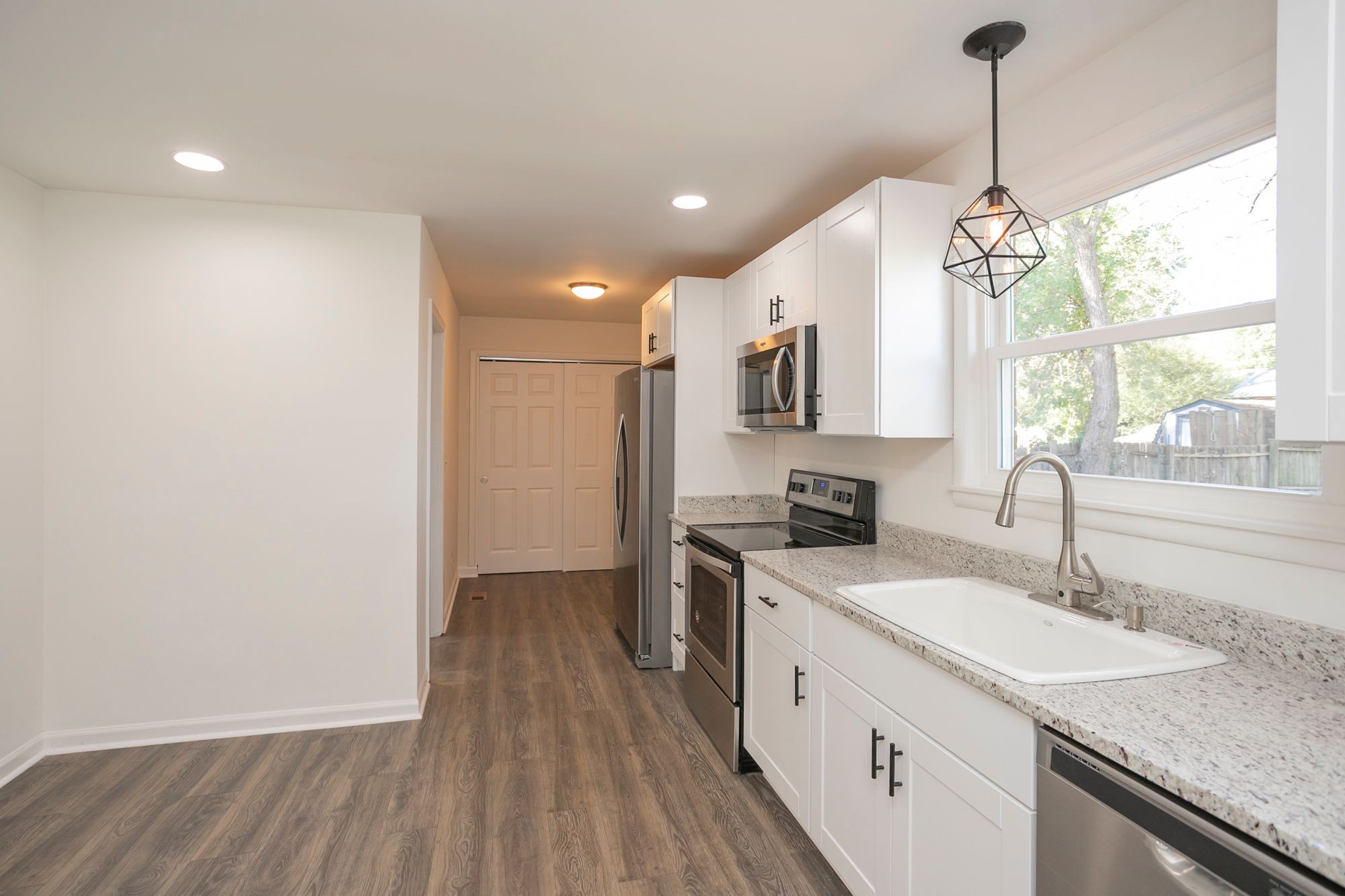 912 Allen Road Nashville, TN 37214 - Photo 8 of 29 Gallery Image 8