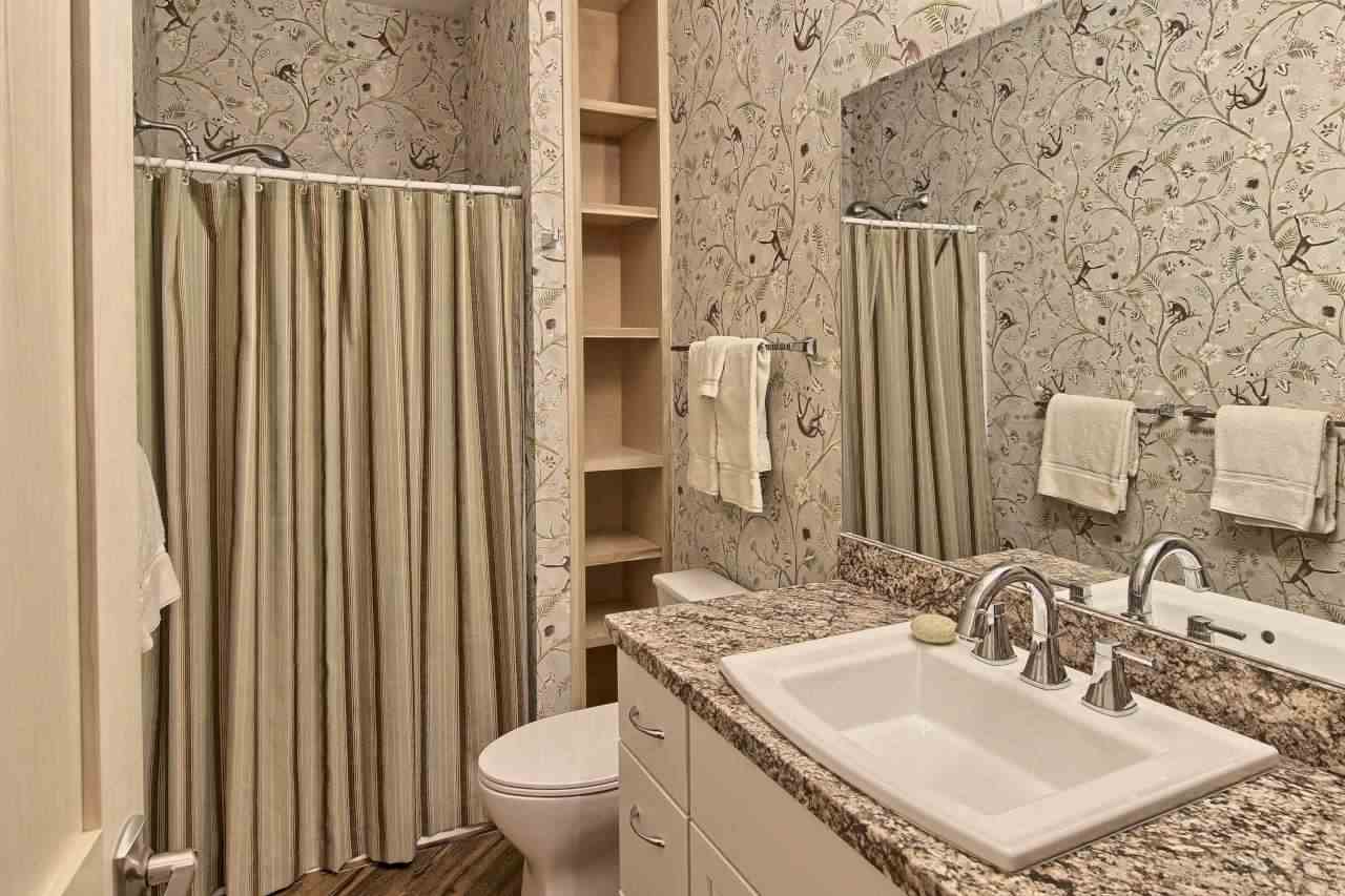 570 Walnut Ridge Traverse City, MI 49686 - Photo 16 of 39 1854548-15.JPG