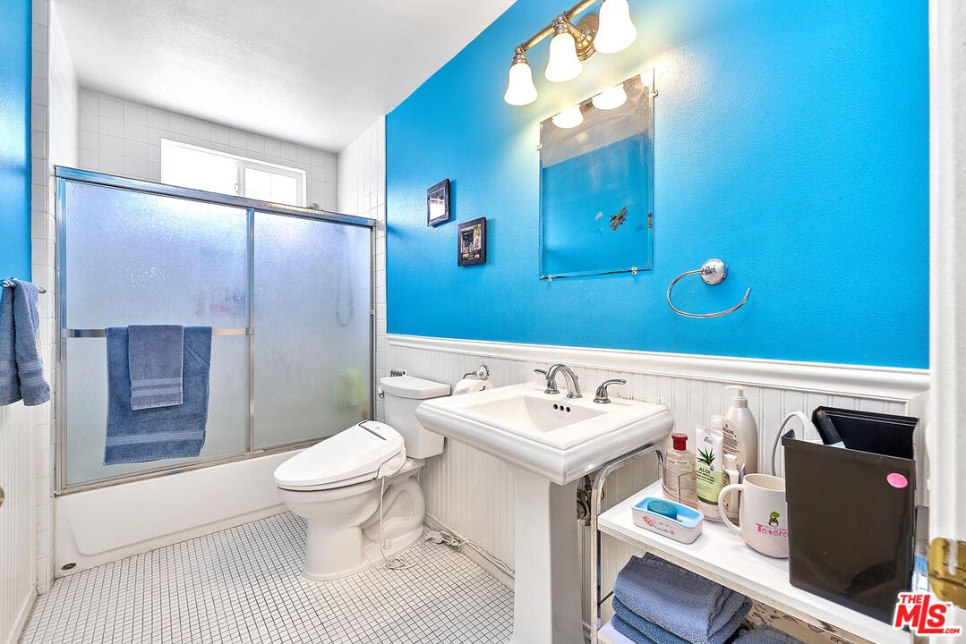 25906 Twain Place Stevenson Ranch, CA 91381 - Photo 13 of 31