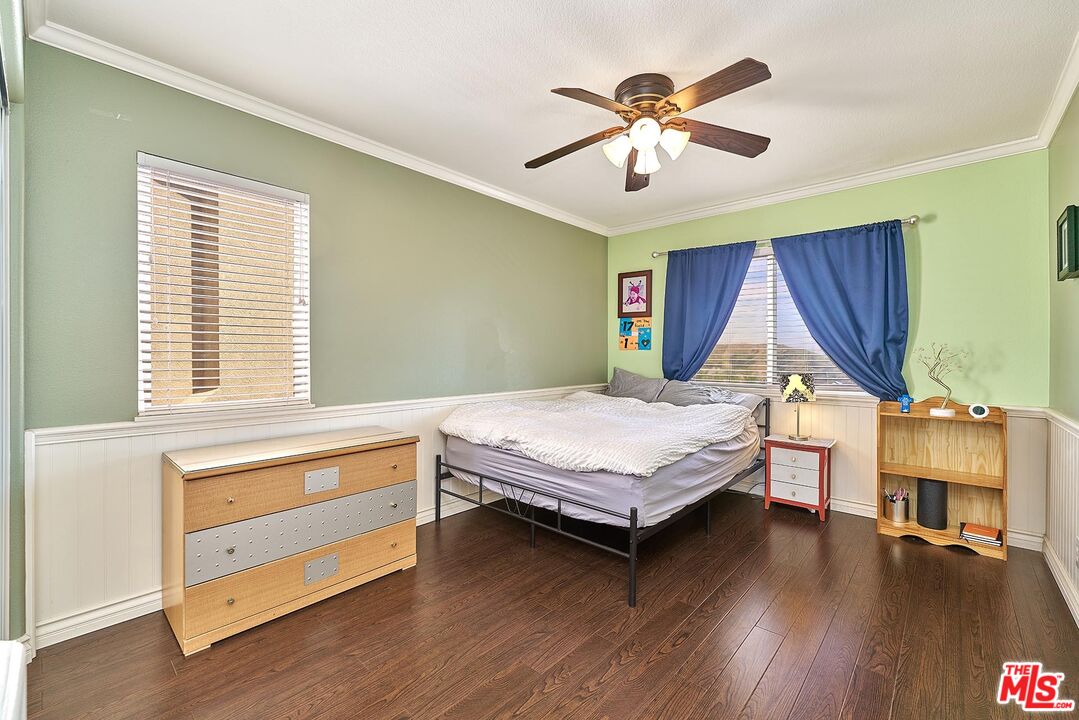 25906 Twain Place Stevenson Ranch, CA 91381 - Photo 16 of 31