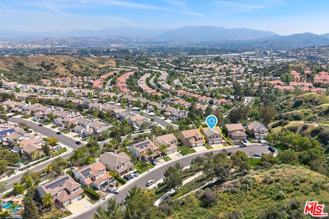 25906 Twain Place Stevenson Ranch, CA 91381 - Photo 8 of 31