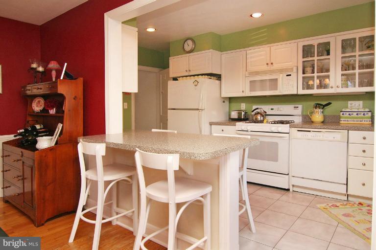 212 Gaywood Road Baltimore, MD 21212 - Photo 21 of 30 Kitchen