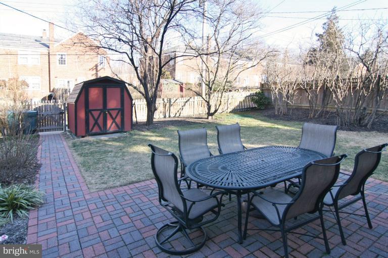 212 Gaywood Road Baltimore, MD 21212 - Photo 24 of 30 Exterior (Rear)