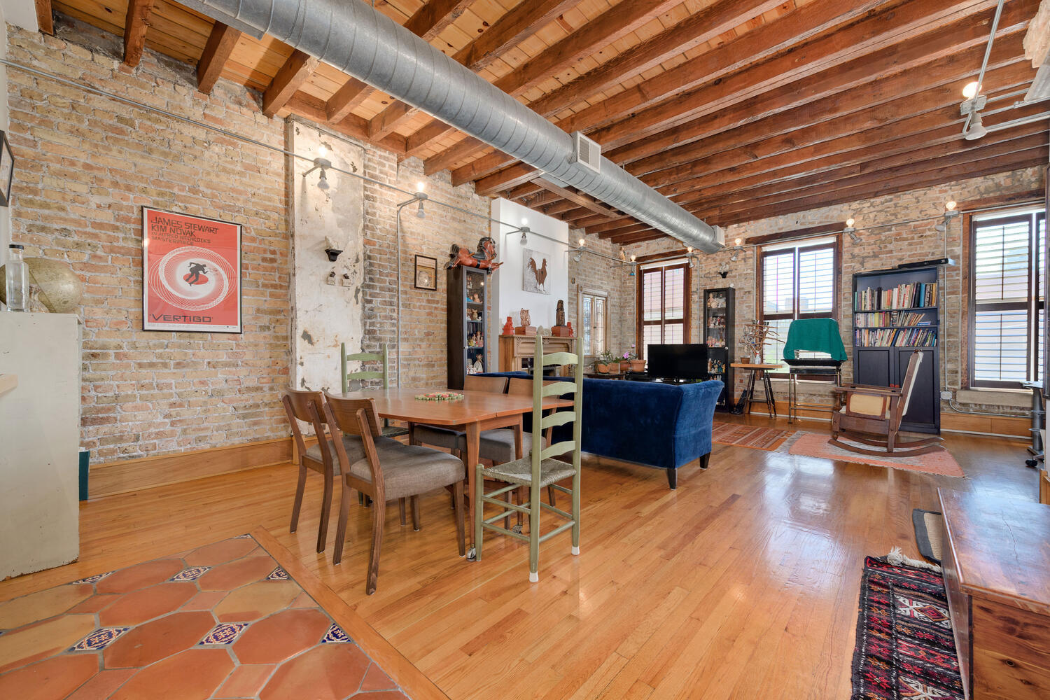 1338 West Madison Street, Unit 3 Chicago, IL 60607 - Photo 3 of 17