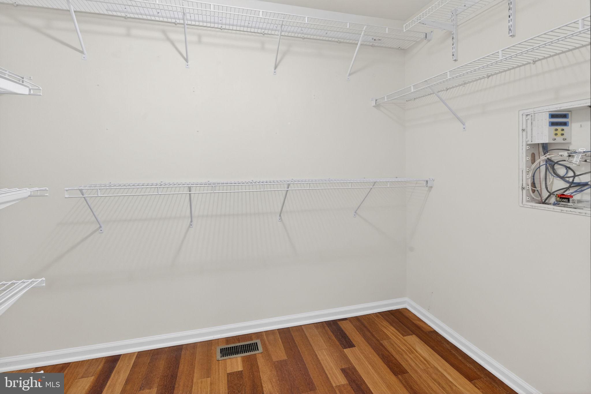 28 Sutton Court Pennington, NJ 08534 - Photo 19 of 45