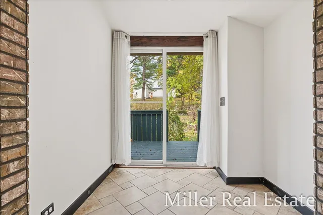 $287,000 | 303 East Colfax Street, Hastings, MI 49058