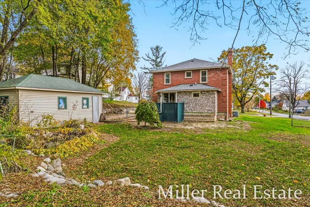 $287,000 | 303 East Colfax Street, Hastings, MI 49058