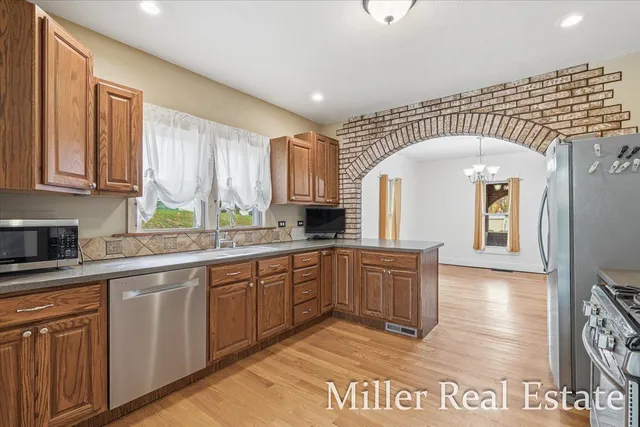 $287,000 | 303 East Colfax Street, Hastings, MI 49058