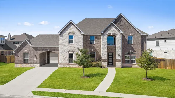 $999,000 | 20808 Pinewalk Drive, Pflugerville, TX 78660