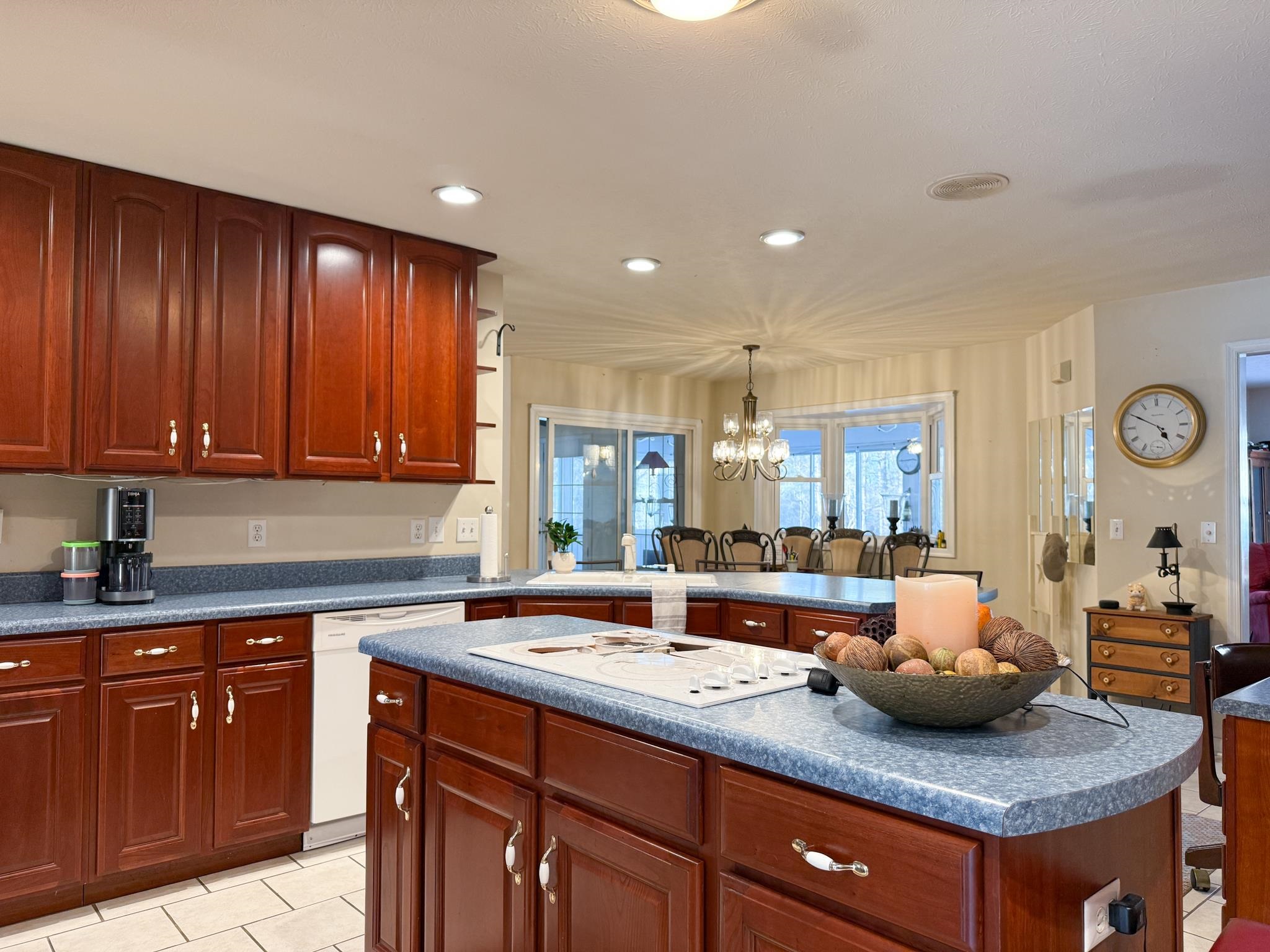 804 Oak Grove Church Road Waynesboro, VA 22980 - Photo 6 of 28 a kitchen with granite countertop lots of counter top space