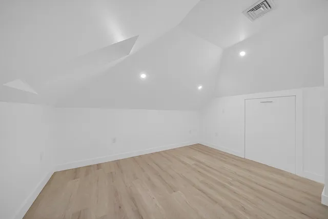 $2,500 | 127 Henry Avenue, Unit 2B, Lynn, MA 01902