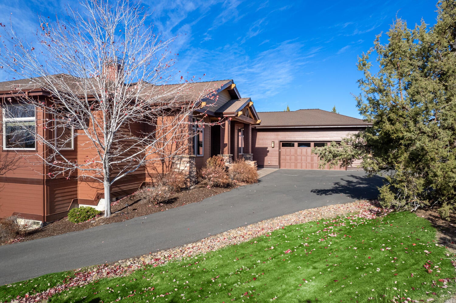 994 Highland View Loop Redmond, OR 97756 - Photo 42 of 44 994-017