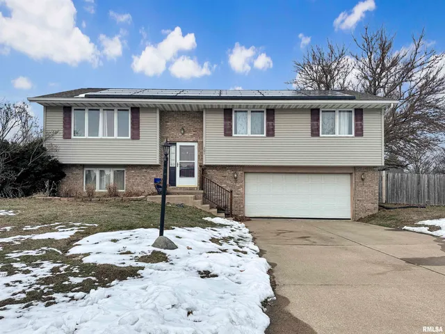 $225,000 | 101 Regent Court, East Peoria, IL 61611