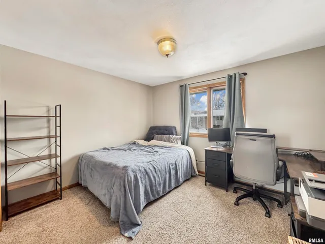 $225,000 | 101 Regent Court, East Peoria, IL 61611