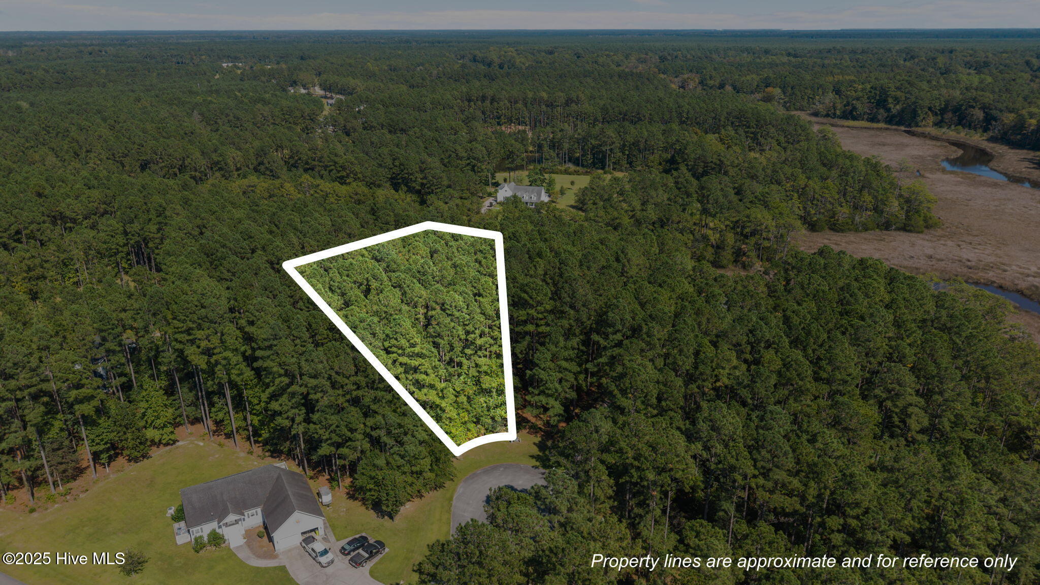105 Sumter Court Havelock, NC 28532 - Photo 2 of 8 105 Sumter Ct. Aerial w/outline