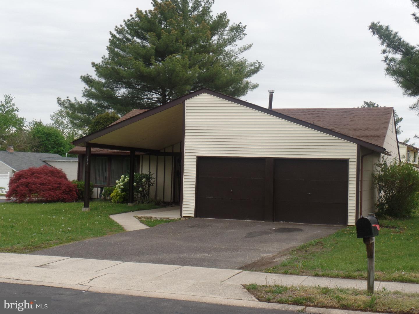 522 Four Mile Branch Road Sicklerville, NJ 08081 - Photo 1 of 16 Gallery Image 1
