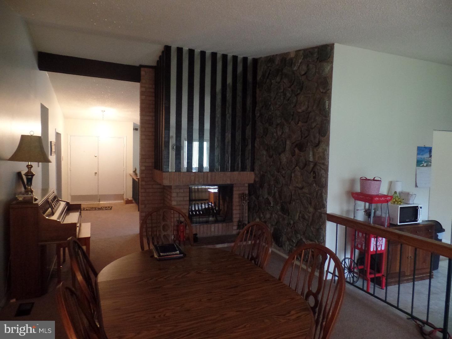 522 Four Mile Branch Road Sicklerville, NJ 08081 - Photo 8 of 16 Gallery Image 8