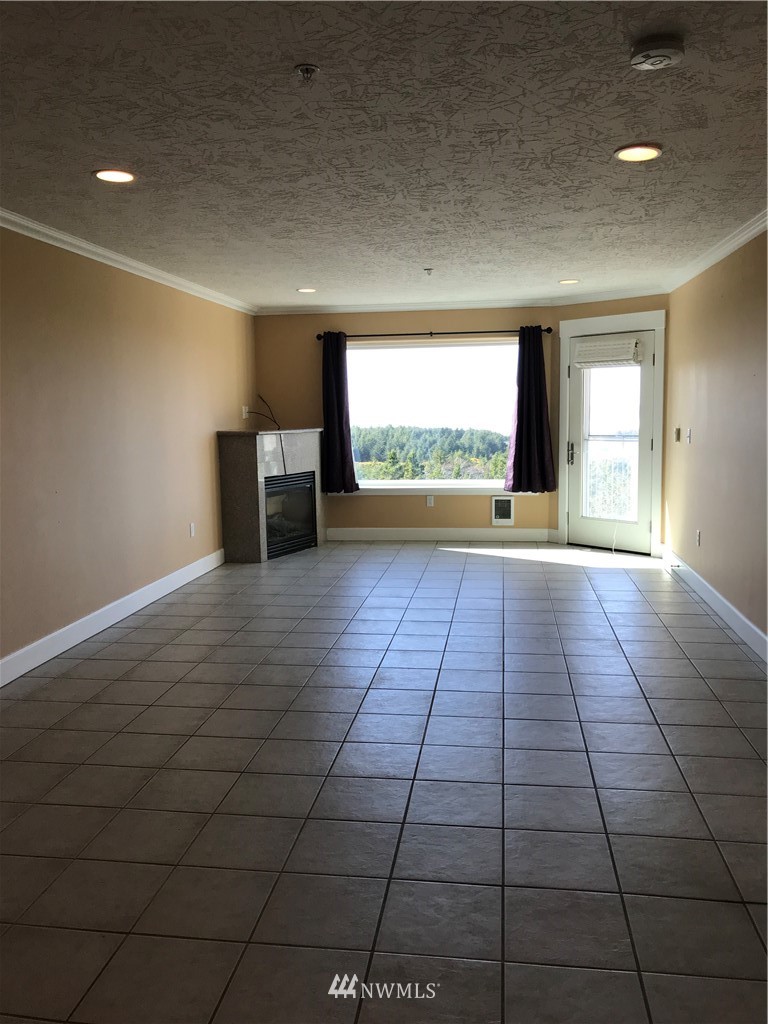2815 Willows Road, Unit 211 Seaview, WA 98644 - Photo 11 of 20 Gallery Image 11