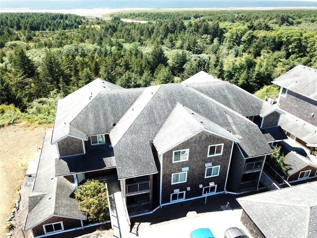2815 Willows Road, Unit 211 Seaview, WA 98644 - Photo 4 of 20 Gallery Image 4