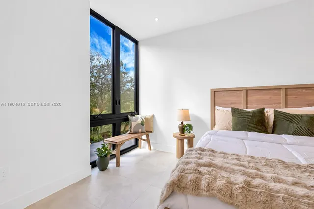 $5,300,000 | 9381 Southwest 100th Street, Miami, FL 33176