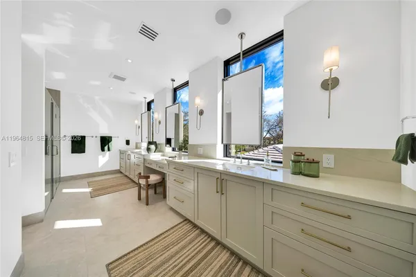 $5,300,000 | 9381 Southwest 100th Street, Miami, FL 33176