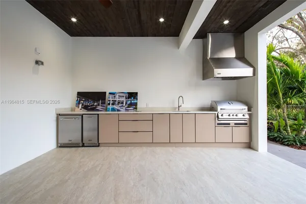 $5,300,000 | 9381 Southwest 100th Street, Miami, FL 33176