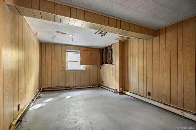 $475,000 | 33 Albion Ovl, Mahopac, NY 10541