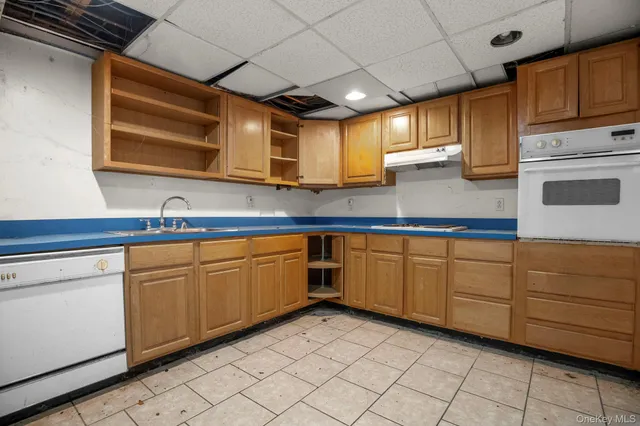 $475,000 | 33 Albion Ovl, Mahopac, NY 10541