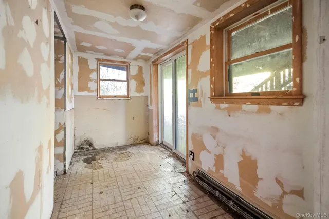 $475,000 | 33 Albion Ovl, Mahopac, NY 10541