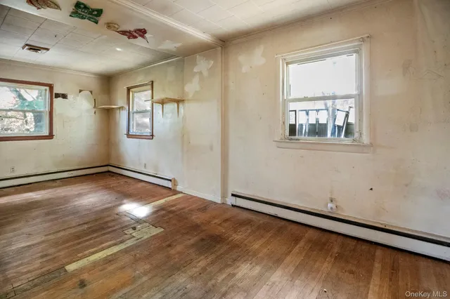 $475,000 | 33 Albion Ovl, Mahopac, NY 10541