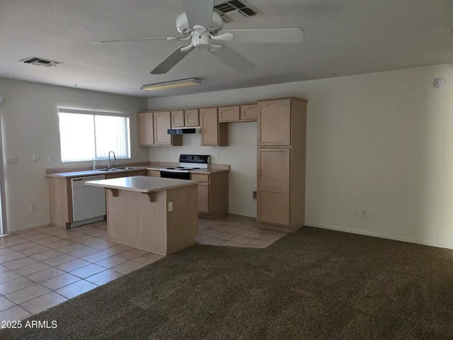 $1,800 | 8746 West Manzanita Drive, Peoria, AZ 85345