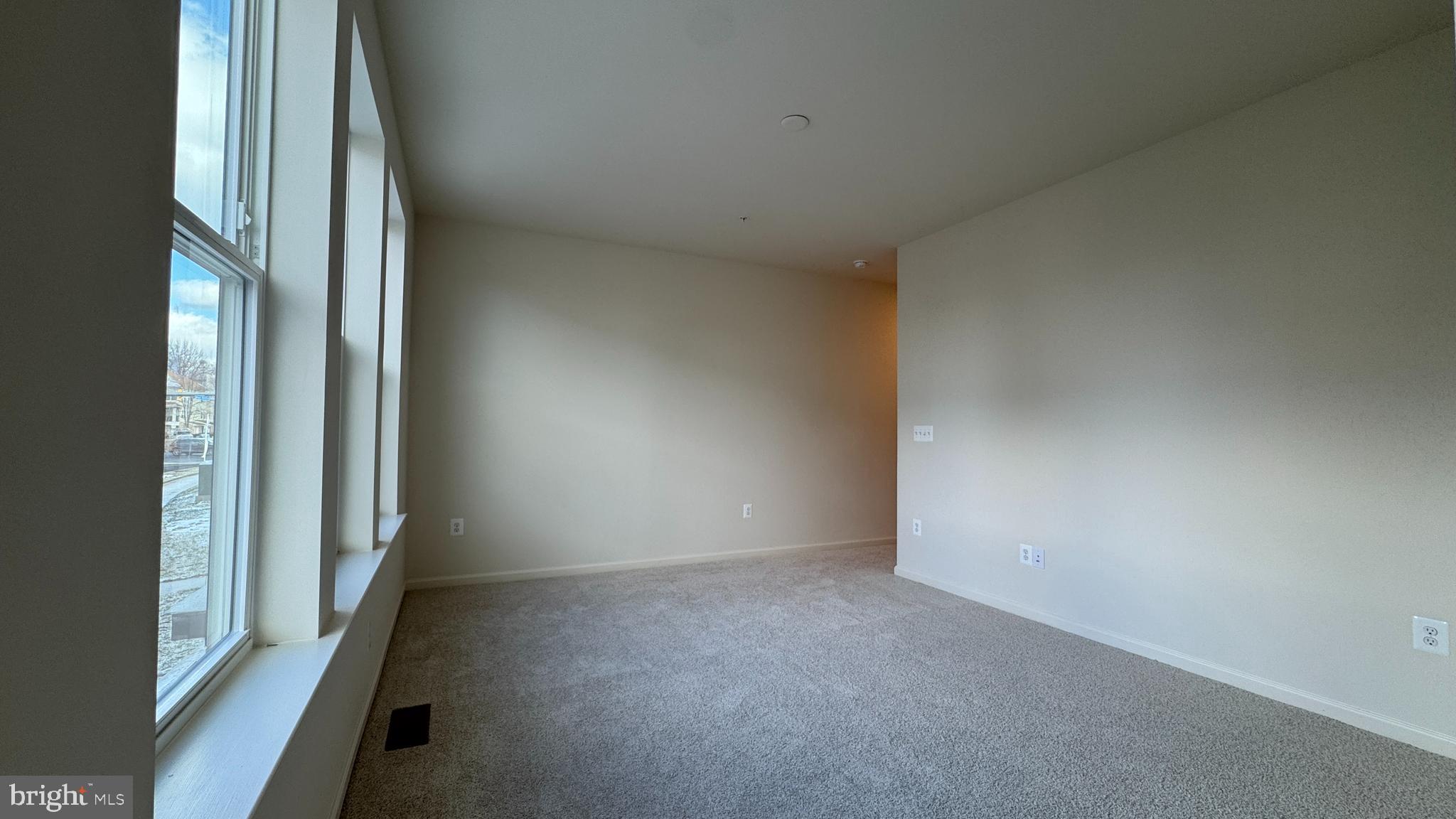 2613 River Birch Road Herndon, VA 20171 - Photo 12 of 14 a view of an empty room