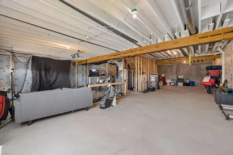 $825,000 | 4941 Obsidian Way, Victoria, MN 55386