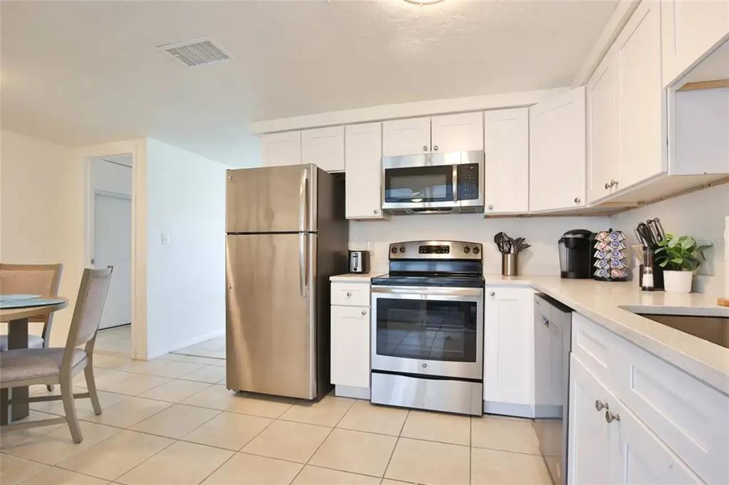5622 South Lockwood Ridge Road Sarasota, FL 34231 - Photo 18 of 26 Gallery Image 18