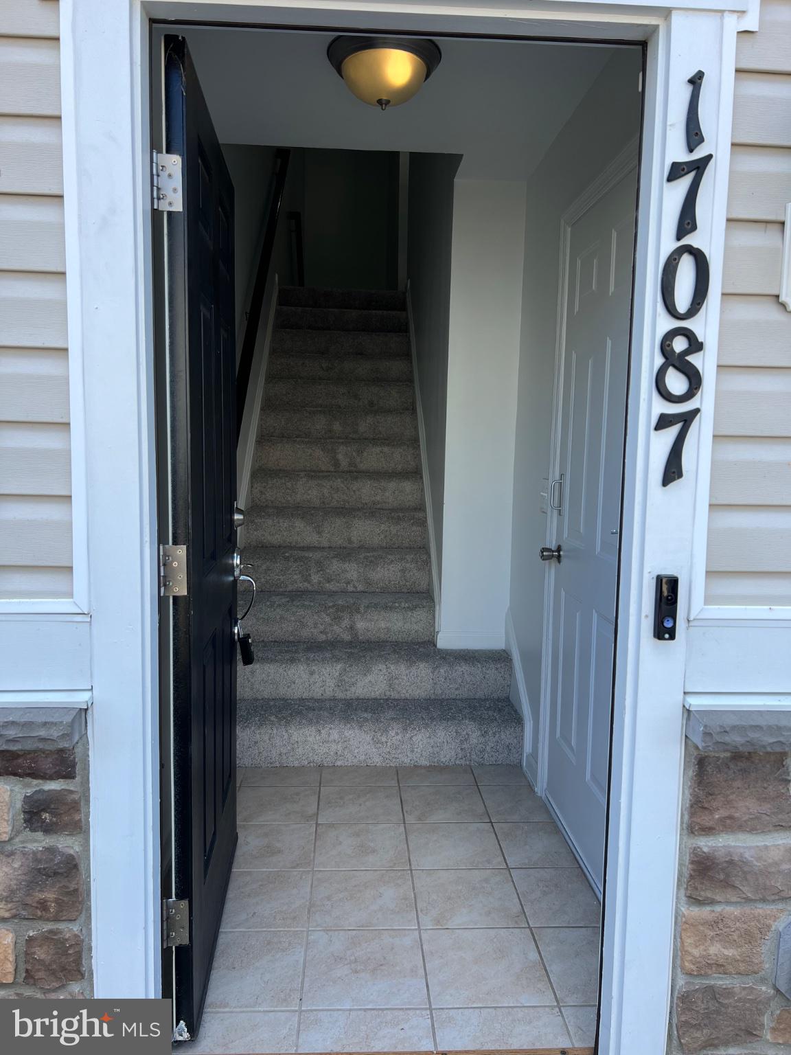 17087 Gibson Road Dumfries, VA 22026 - Photo 2 of 29 Inviting entrance to a cozy home.