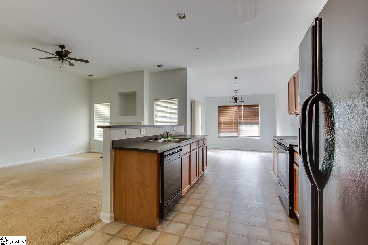 208 Ridgebrook Way Greenville, SC 29605 - Photo 16 of 33 Gallery Image 16