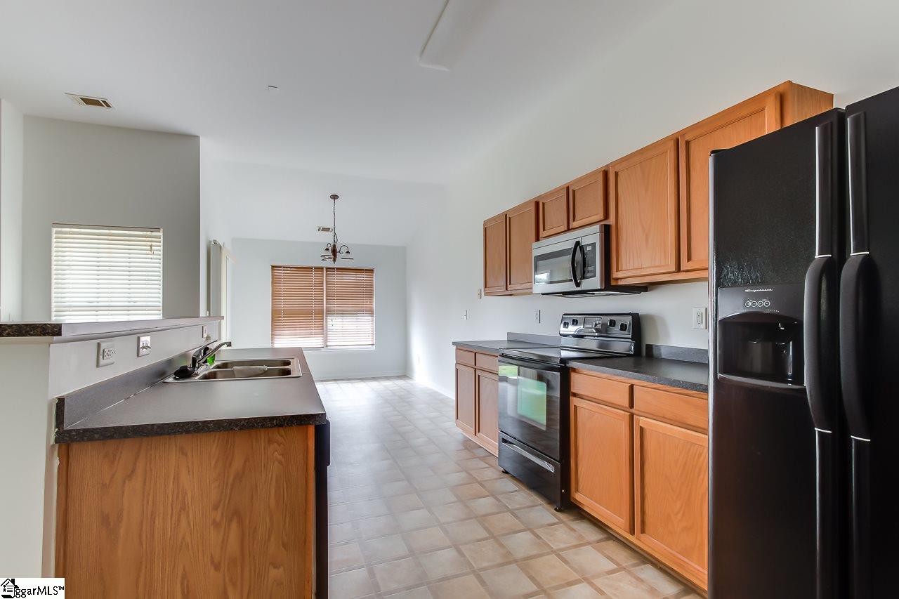 208 Ridgebrook Way Greenville, SC 29605 - Photo 17 of 33 Gallery Image 17