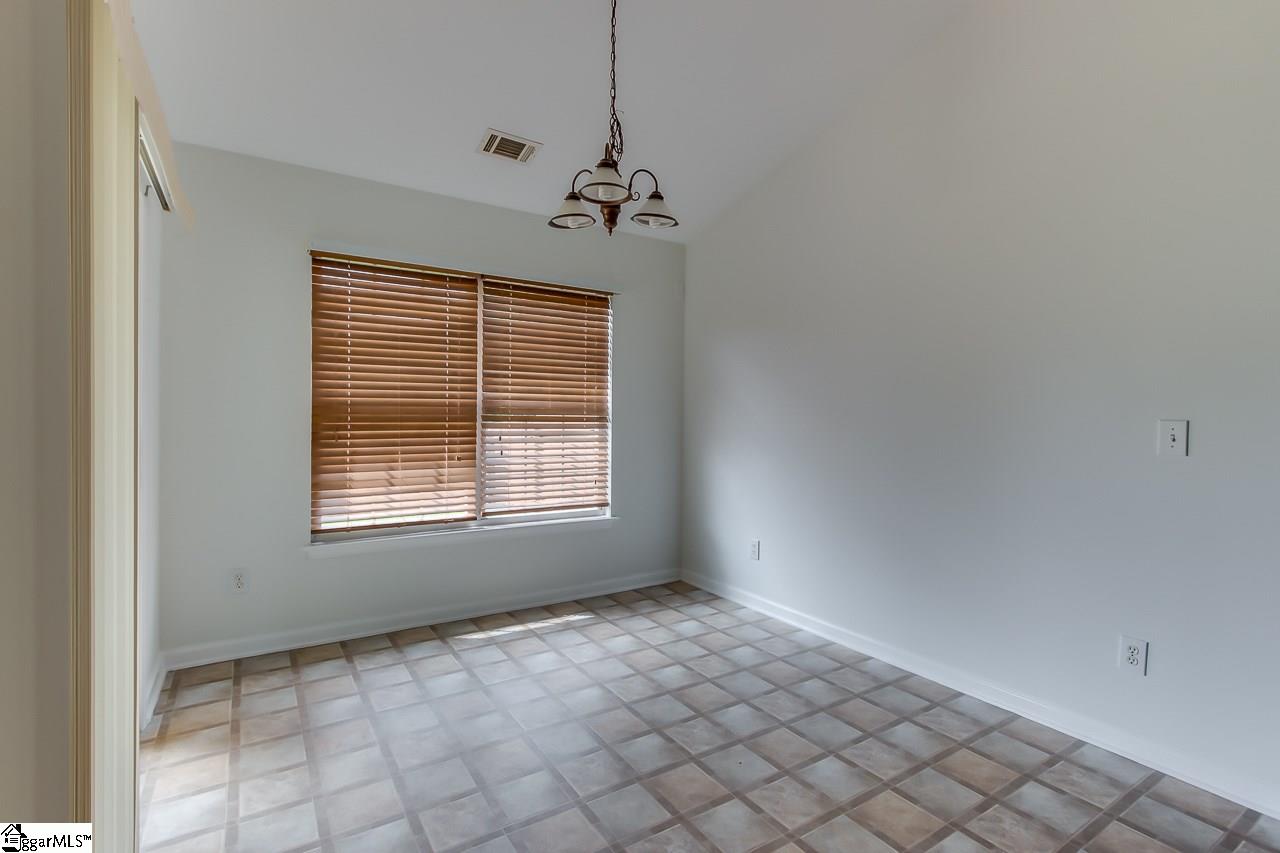 208 Ridgebrook Way Greenville, SC 29605 - Photo 21 of 33 Gallery Image 21