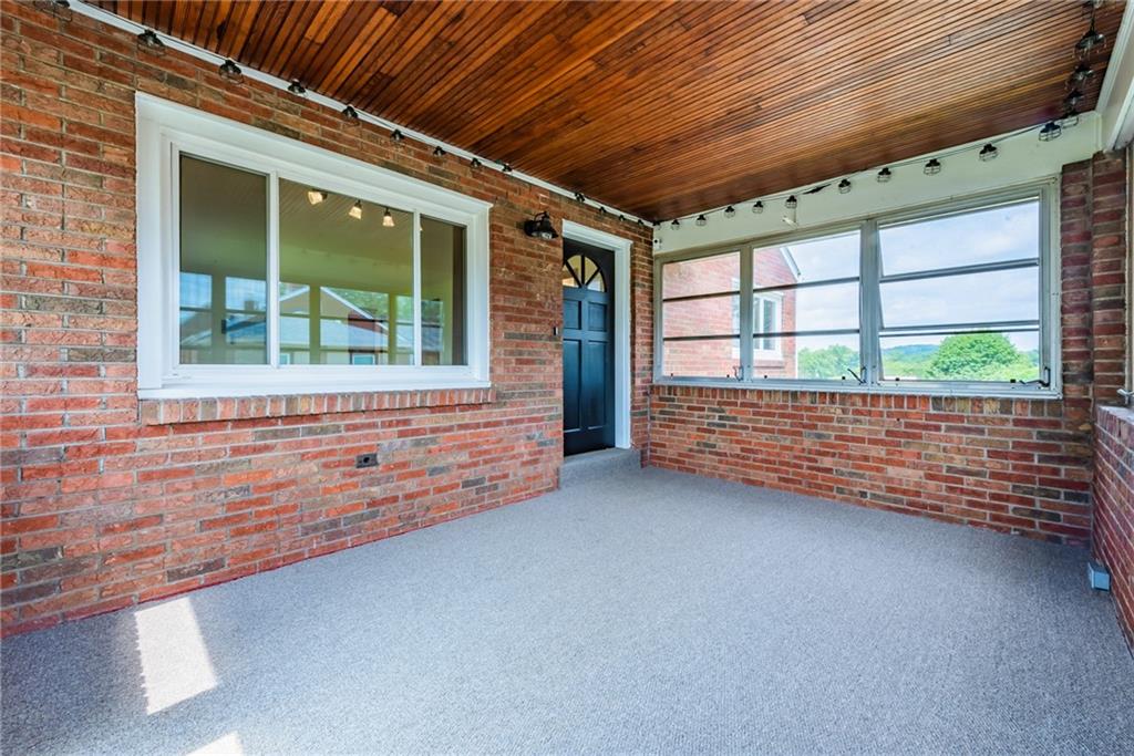 108 Murrysville Road Trafford, PA 15085 - Photo 3 of 25 Gallery Image 3