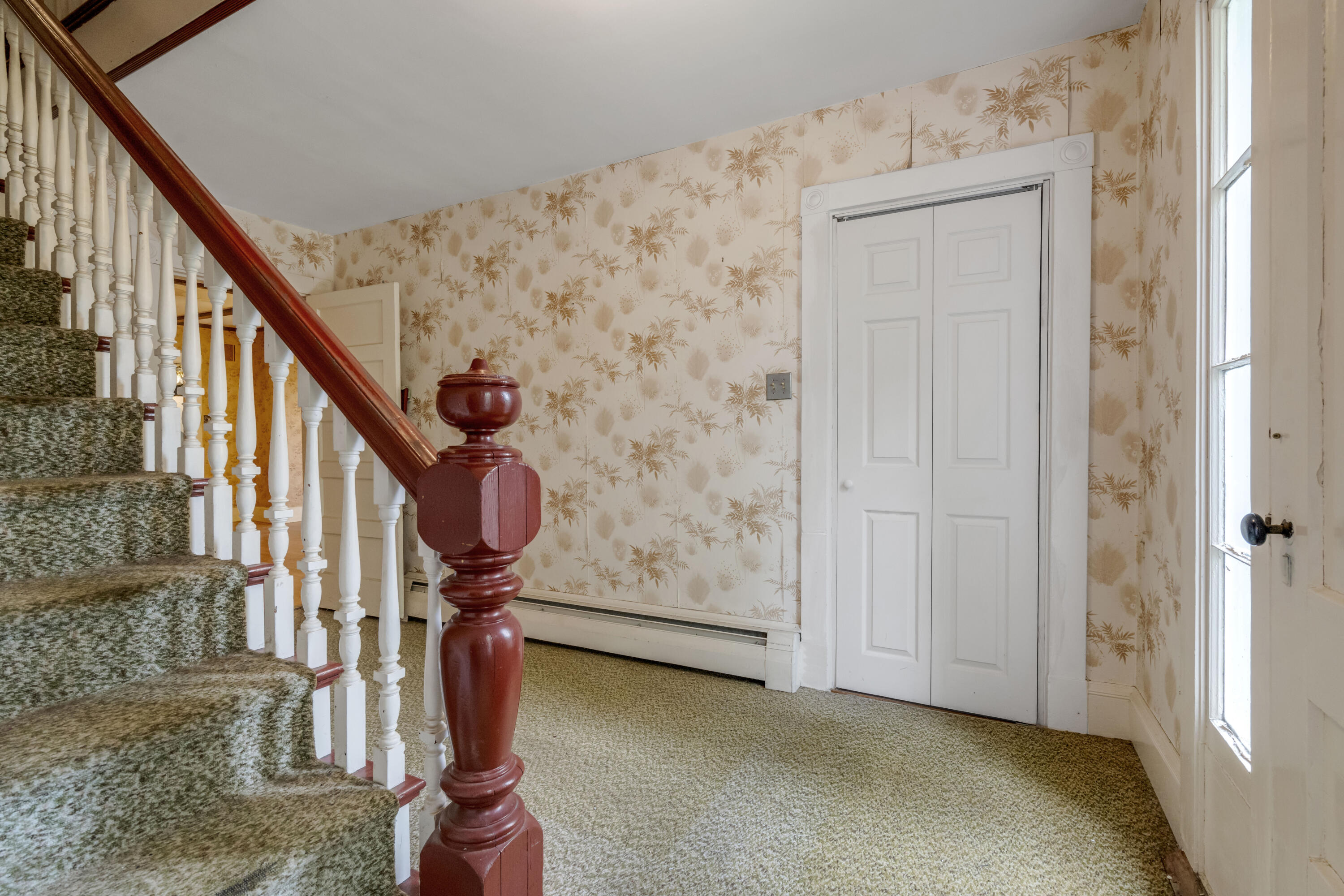 209 Oak Hill Road Auburn, ME 04210 - Photo 11 of 58 DSC02744
