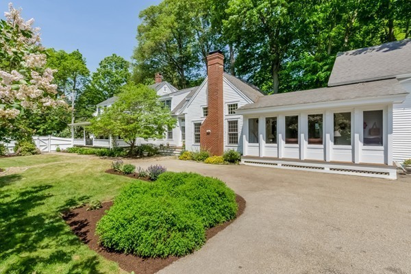 595 Bay Road Hamilton, MA 01982 - Photo 26 of 30 front view of a house with a yard
