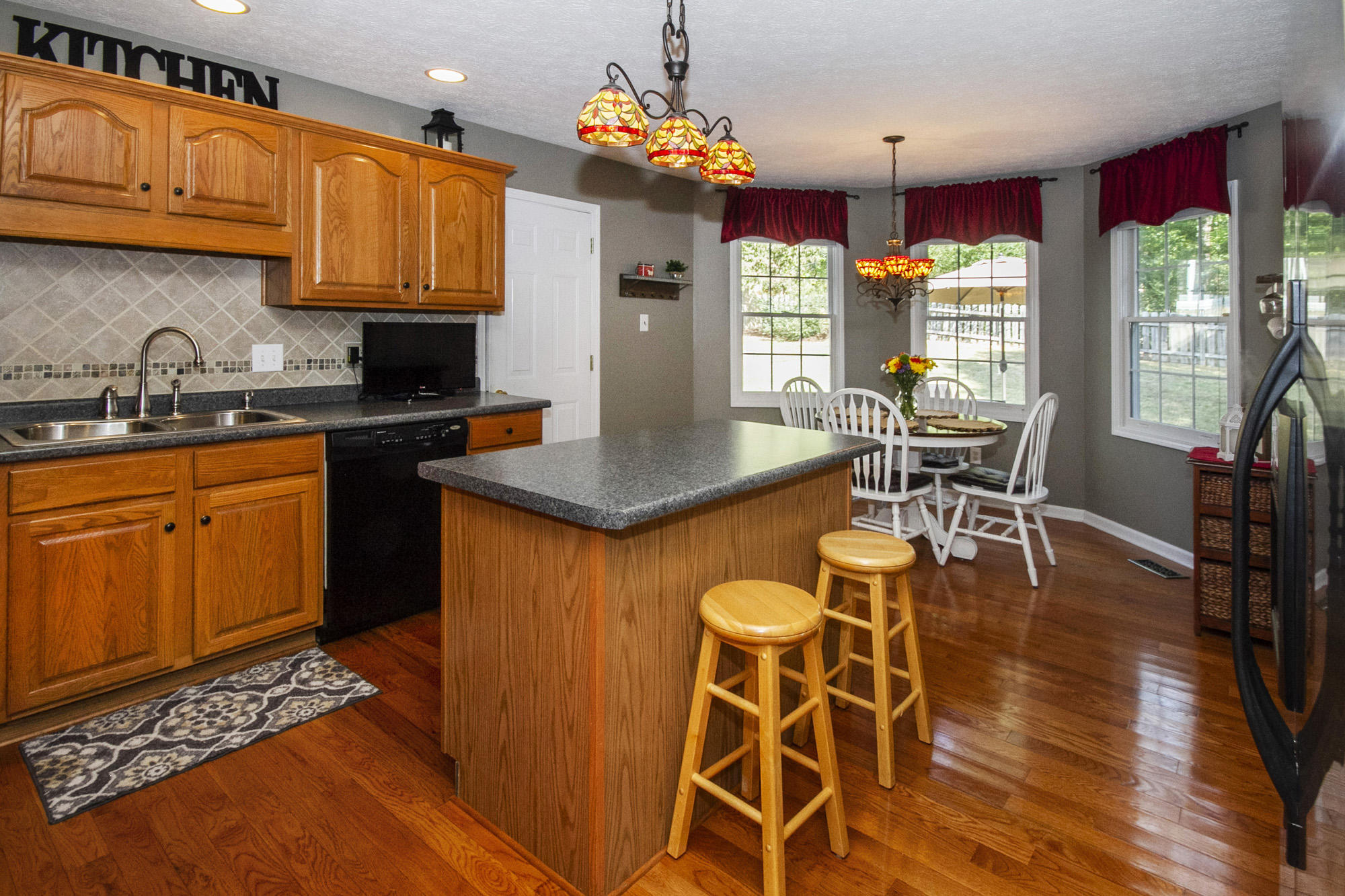 8913 Maple Ridge Lane Knoxville, TN 37923 - Photo 8 of 35 IMG_0025