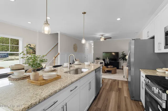 $354,900 | 224 Cline Way, Unit 133 1809 LIVE OAK, Beaufort, NC 28516