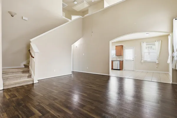 $2,200 | 8911 Headstall Drive, Tomball, TX 77375