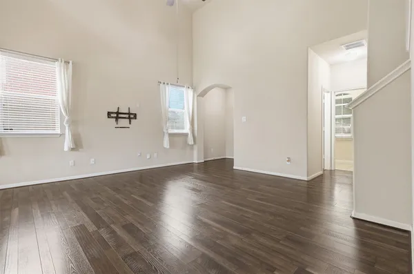 $2,200 | 8911 Headstall Drive, Tomball, TX 77375