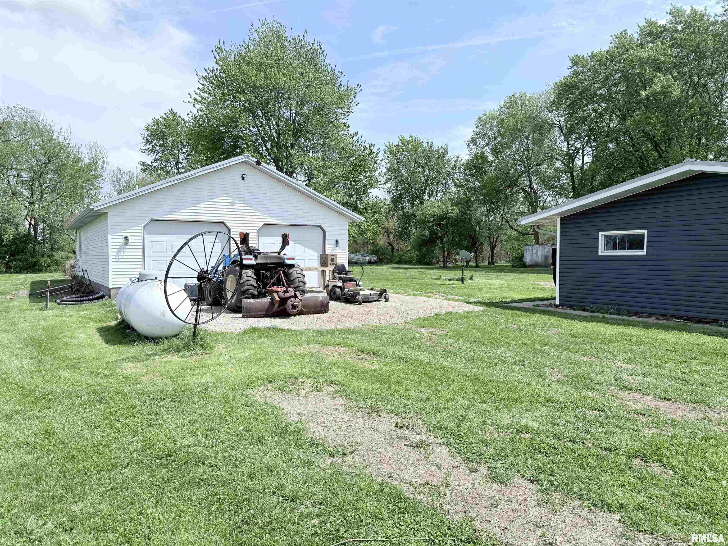 1310 Carver Road Springfield, IL 62707 - Photo 4 of 54