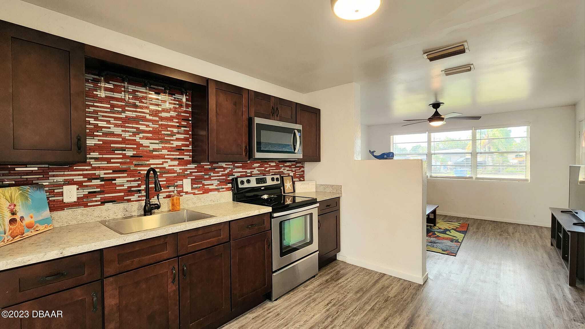 29 Palmetto Drive Ormond Beach, FL 32176 - Photo 11 of 30 Kitchen