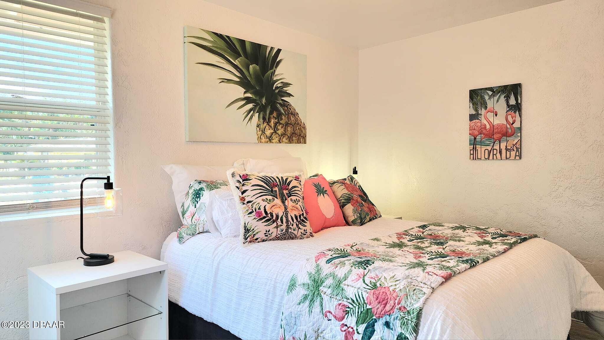 29 Palmetto Drive Ormond Beach, FL 32176 - Photo 20 of 30 Bed and bedframe Conveys