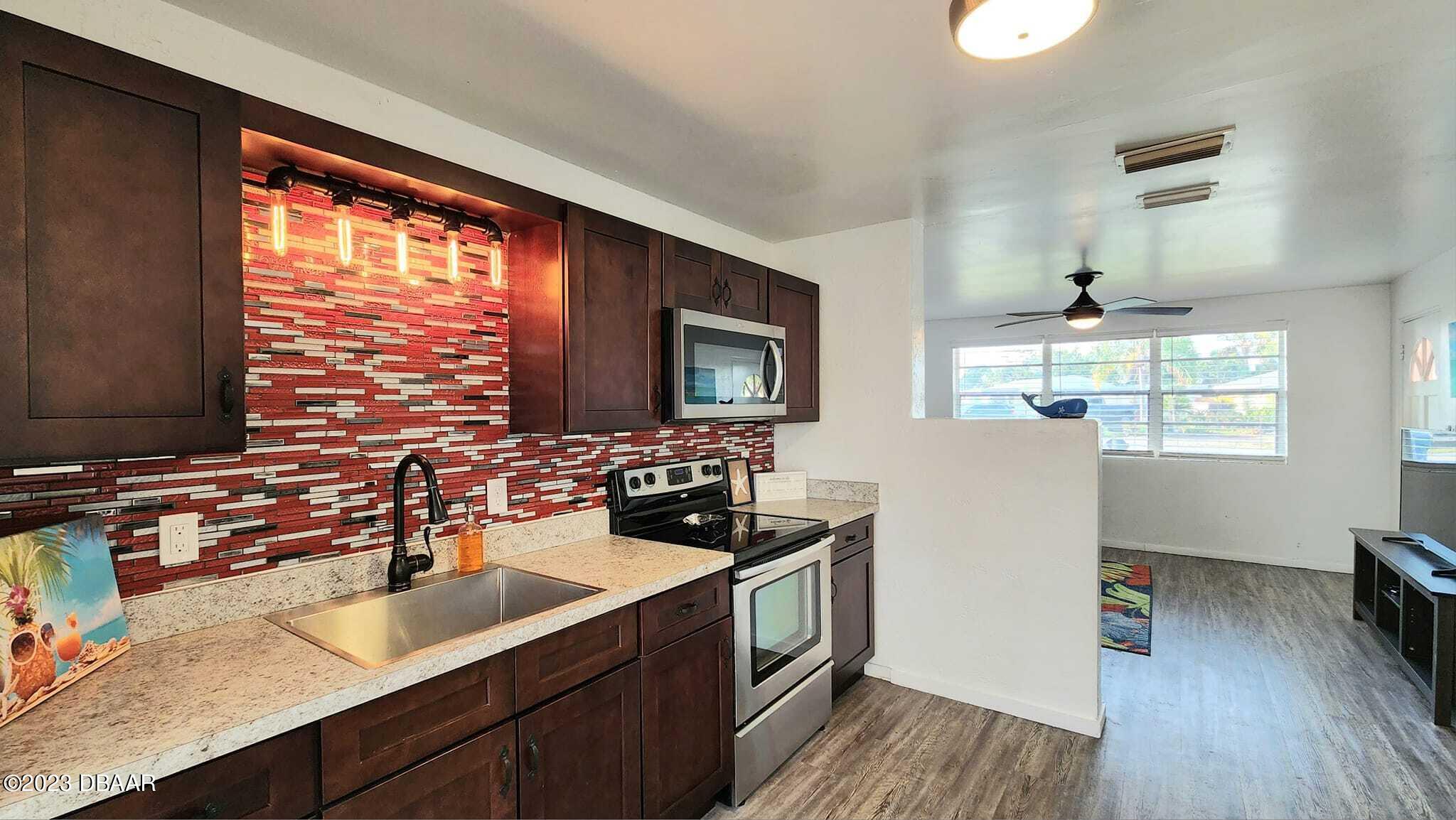 29 Palmetto Drive Ormond Beach, FL 32176 - Photo 8 of 30 Kitchen